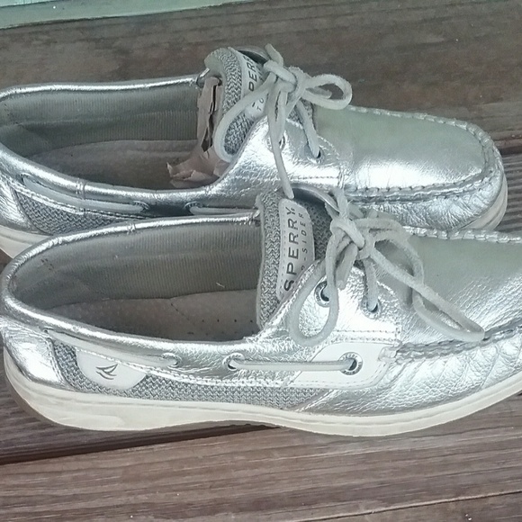 Sperry Topsiders - Picture 2 of 8